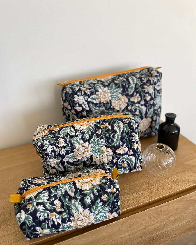 Les trousses de toilette et accessoires