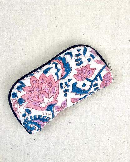 Etui à lunettes de soleil en tissu rose et bleu